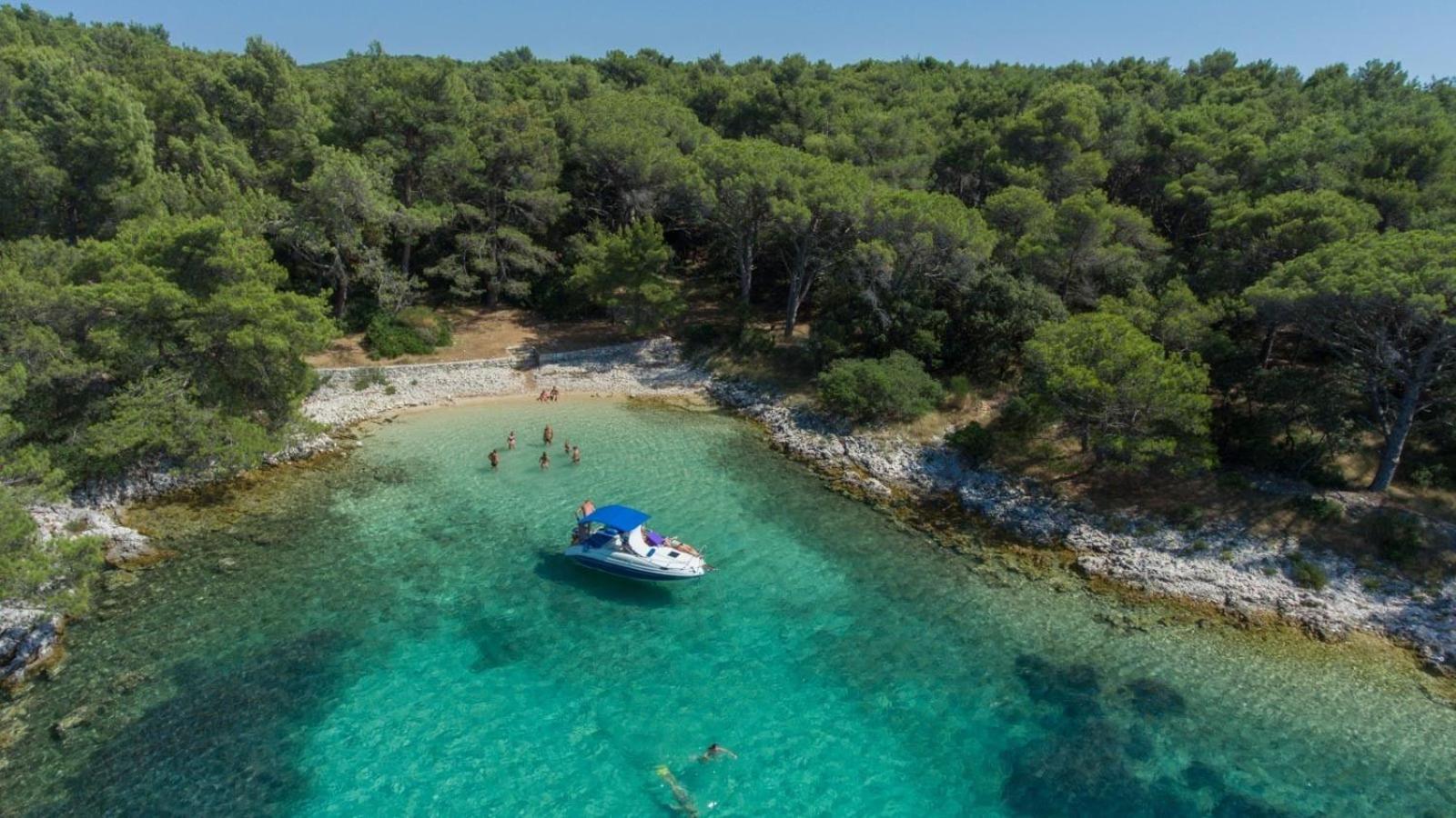 In Center Of * Mali Lošinj